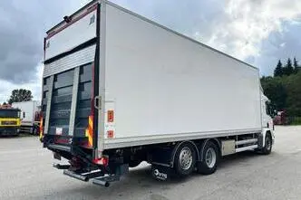 Scania P450, 331 kW, дизель, автомат