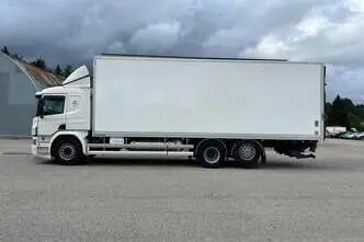 Scania P450, 331 kW, дизель, автомат