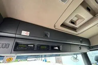 Scania P450, 331 kW, дизель, автомат
