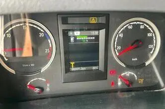 Scania P450, 331 kW, дизель, автомат