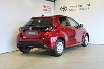 Toyota Yaris, 1.5, 92 kW, petrol, manual, front-wheel drive