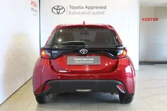 Toyota Yaris, 1.5, 92 kW, petrol, manual, front-wheel drive