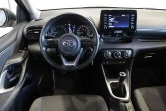 Toyota Yaris, 1.5, 92 kW, petrol, manual, front-wheel drive