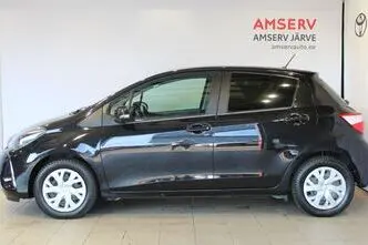 Toyota Yaris, 1.5, 82 kW, petrol, manual, front-wheel drive