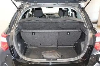 Toyota Yaris, 1.5, 82 kW, petrol, manual, front-wheel drive
