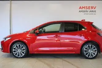 Toyota Corolla, 1.8, 72 kW, hybrid, automatic, front-wheel drive