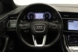 Audi Q8, automaat, nelikvedu