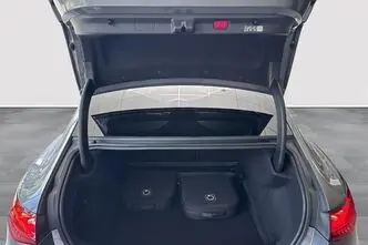 Mercedes-Benz EQE, 135 kW, electric, automatic, four-wheel drive