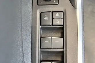 Toyota RAV4, 2.5, 131 kW, гибрид, автомат, передний привод