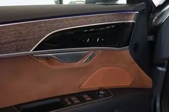 Audi A8, 3.0, 210 kW, hübriid, automaat, nelikvedu