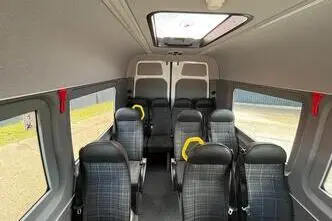 Mercedes-Benz Sprinter, 120 kW, diesel, automatic