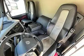 Volvo FM410, 308 kW, diisel, automaat