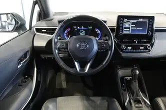 Toyota Corolla, 1.2, 85 kW, бензин, автомат, передний привод