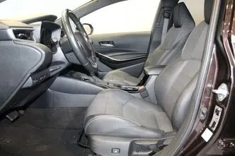 Toyota Corolla, 1.2, 85 kW, бензин, автомат, передний привод