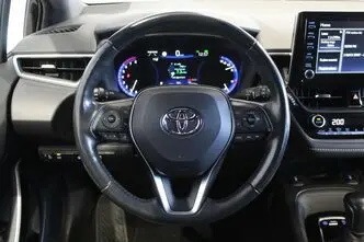Toyota Corolla, 1.2, 85 kW, бензин, автомат, передний привод