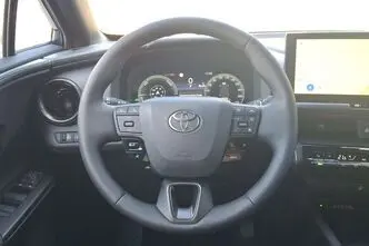 Toyota C-HR, 1.8, 72 kW, hybrid, automatic, front-wheel drive