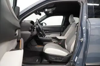 Mazda MX-30, 80.9 kW, elekter, automaat, esivedu