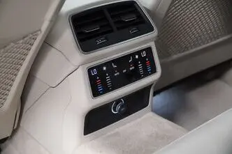 Audi A6, 3.0, 170 kW, hybrid, automatic, four-wheel drive