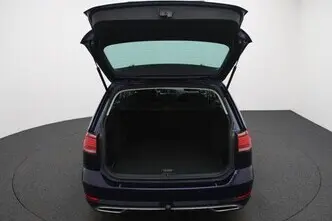 Volkswagen Golf, 1.5, 96 kW, petrol, manual, front-wheel drive