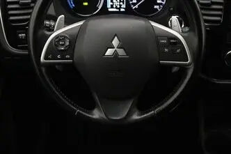 Mitsubishi Outlander, 2.0, 89 kW, pistikhübriid, automaat, nelikvedu