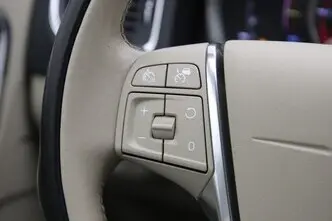 Volvo V60, 2.4, 162 kW, plug-in hybrid, automatic, four-wheel drive