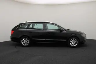 Škoda Superb, 1.6, 77 kW, diisel, manuaal, esivedu