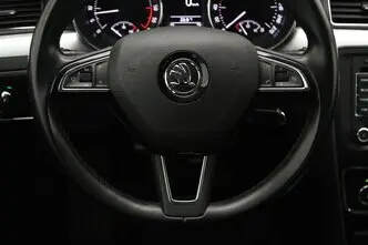 Škoda Superb, 1.6, 77 kW, diisel, manuaal, esivedu