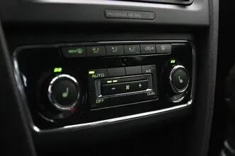 Škoda Superb, 1.6, 77 kW, diisel, manuaal, esivedu