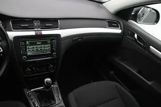 Škoda Superb, 1.6, 77 kW, diisel, manuaal, esivedu