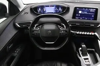 Peugeot 5008, 1.5, 96 kW, diisel, automaat, esivedu