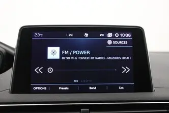 Peugeot 5008, 1.5, 96 kW, diisel, automaat, esivedu