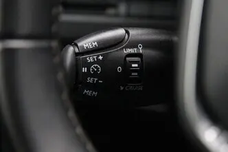 Peugeot 5008, 1.5, 96 kW, diisel, automaat, esivedu