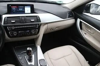 BMW 320, 2.0, 135 kW, бензин, автомат, задний привод