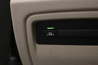 BMW 320, 2.0, 135 kW, бензин, автомат, задний привод