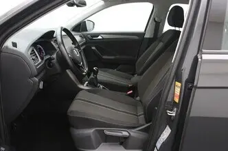 Volkswagen T-Roc, 1.5, 110 kW, bensiin, manuaal, esivedu
