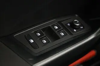 Volkswagen T-Roc, 1.5, 110 kW, bensiin, manuaal, esivedu