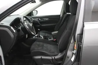 Nissan X-Trail, 1.6, 120 kW, бензин, механическая, передний привод