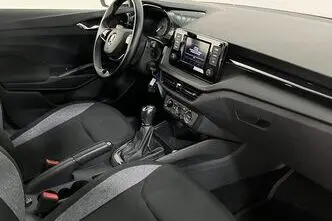 Škoda Fabia, 1.0, 70 kW, бензин, механическая, передний привод