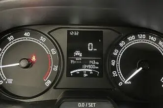 Škoda Fabia, 1.0, 70 kW, бензин, механическая, передний привод