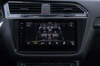 Volkswagen Tiguan, 2.0, 110 kW, дизель, автомат, полный привод