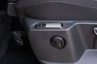 Volkswagen Tiguan, 2.0, 110 kW, дизель, автомат, полный привод