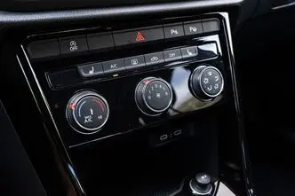 Volkswagen T-Roc, 1.5, 110 kW, bensiin, automaat, esivedu