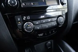 Nissan Qashqai, 1.3, 118 kW, petrol, automatic, front-wheel drive