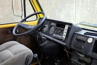 Volkswagen LT, 2.4, 74 kW, diisel, manuaal, tagavedu