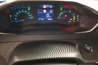 Peugeot e-2008, elekter, automaat, esivedu