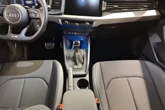 Audi A1, 1.0, 85 kW, bensiin, automaat, esivedu