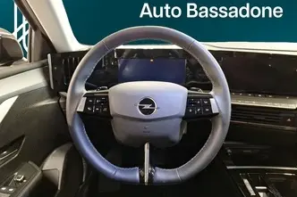Opel Astra, 1.2, 96 kW, bensiin, automaat, esivedu
