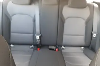 Hyundai i30, 1.0, 88 kW, бензин, автомат, передний привод