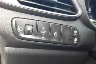 Hyundai i30, 1.0, 88 kW, бензин, автомат, передний привод