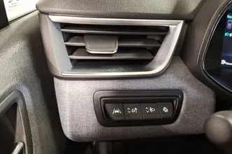 Renault Clio, 1.0, 67 kW, бензин, механическая, передний привод